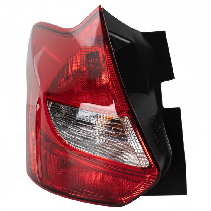 Certified Used Ford Focus MK3 5-Door Hatchback N/S (Passenger) Rear LED Light Lamp 2011-2015 1825320